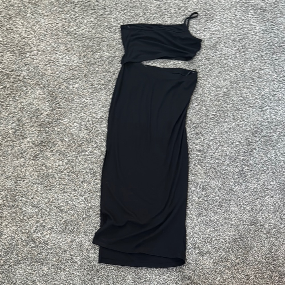 Forever 21 Black One-Shoulder Dress